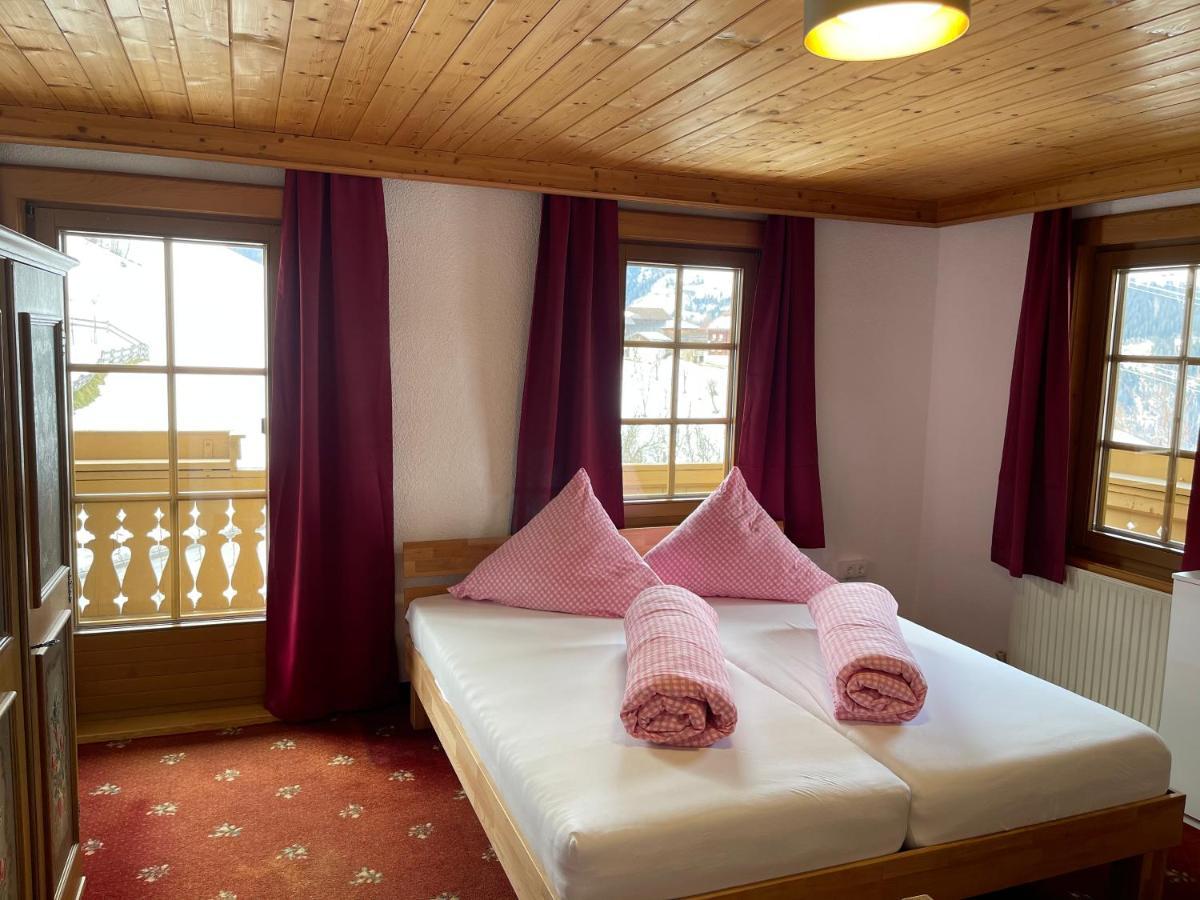 Der Waidachhof Zillertal Apartment Hainzenberg Bagian luar foto